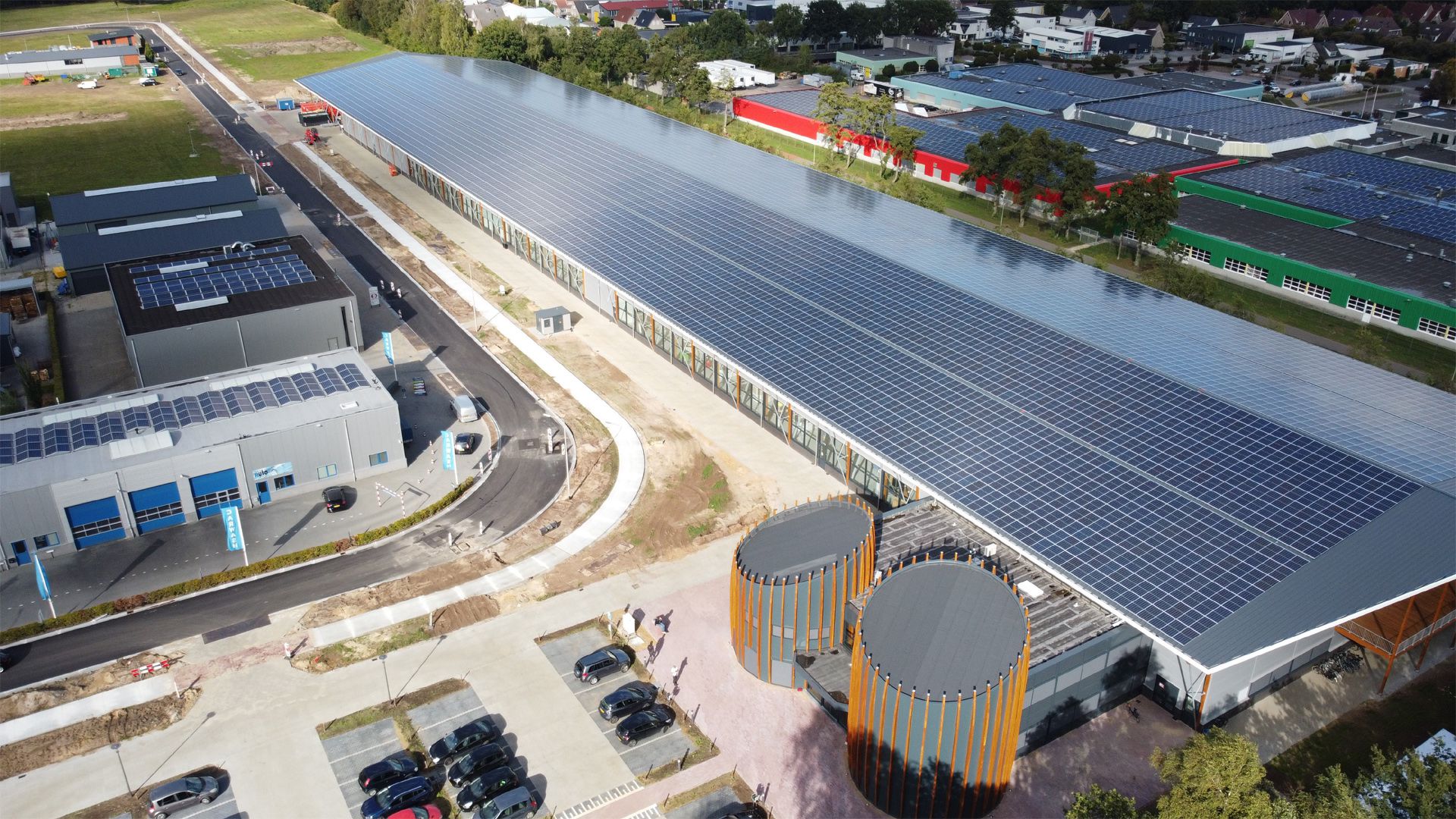 TRITEC supplies PV-assembly system for new Tenax building 3